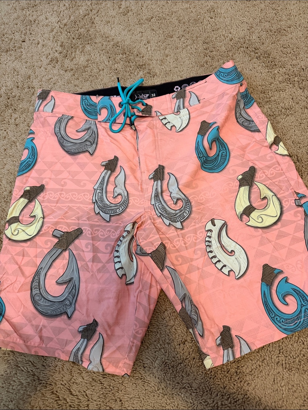 Psycho tuna men size 32 board shorts